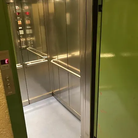 - Noahs - Balkon - Kueche - Parkplatz דירה בראונשווייג