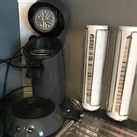 - Noahs - Balkon - Kueche - Parkplatz דירה בראונשווייג