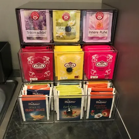 דירה - Noahs - Balkon - Kueche - Parkplatz בראונשווייג