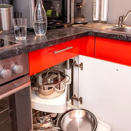 דירה - Noahs - Balkon - Kueche - Parkplatz בראונשווייג