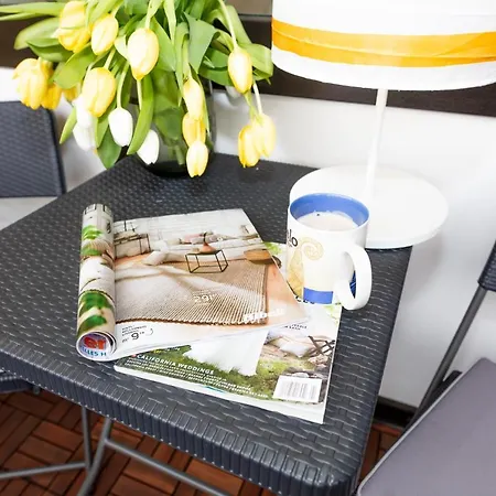 - Noahs - Balkon - Kueche - Parkplatz דירה *