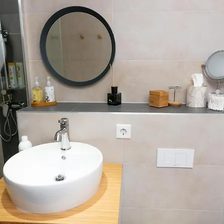 - Noahs - Balkon - Kueche - Parkplatz דירה בראונשווייג