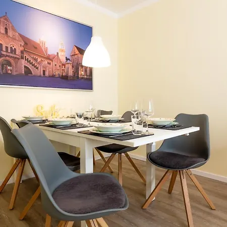 - Noahs - Balkon - Kueche - Parkplatz בראונשווייג