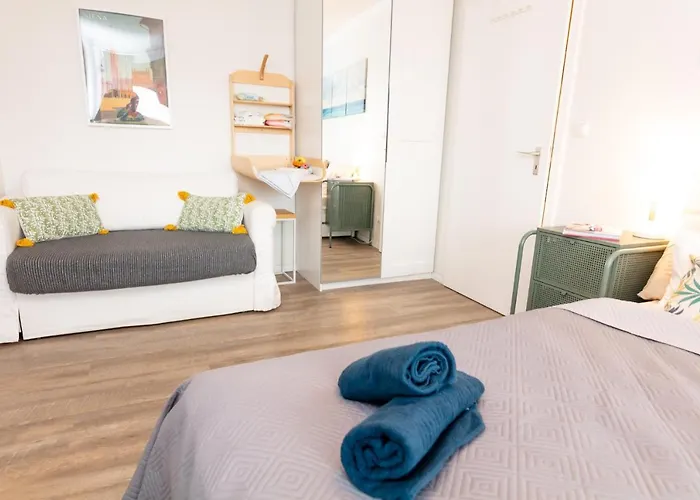 - Noahs - Balkon - Kueche - Parkplatz